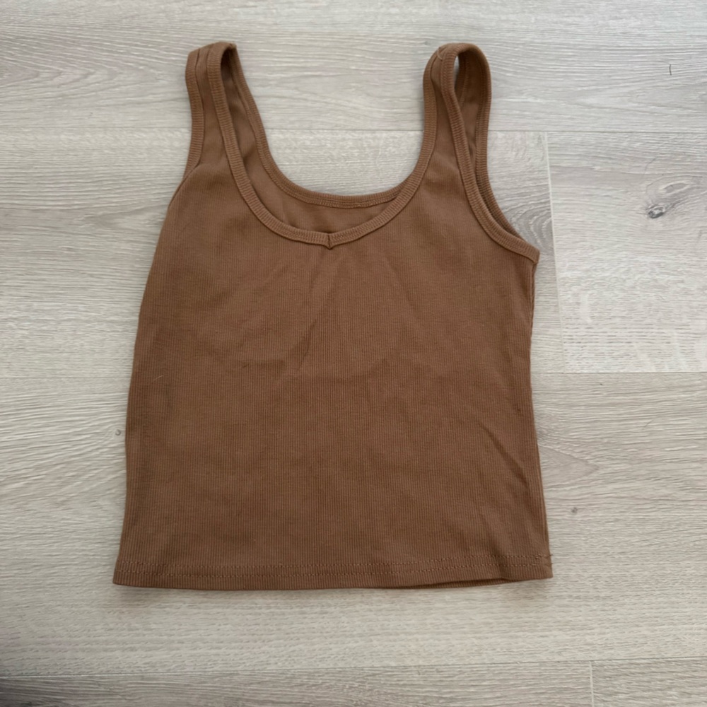brown cropped tank top